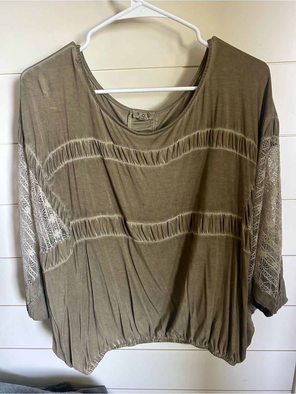 POL Olive Lace-Sleeve Women's Top